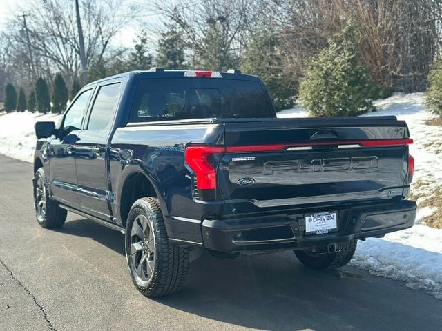 2023 Ford F-150 Lightning LARIAT 4WD SuperCrew 5.5' Box - 22976916 - 3
