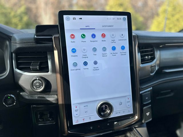 2023 Ford F-150 Lightning LARIAT 4WD SuperCrew 5.5' Box - 22976916 - 42