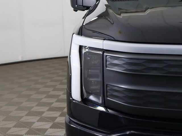 2023 Ford F-150 Lightning LARIAT 4WD SuperCrew 5.5' Box - 23033541 - 15