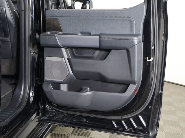 2023 Ford F-150 Lightning LARIAT 4WD SuperCrew 5.5' Box - 23033541 - 28