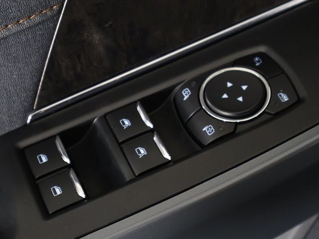 2023 Ford F-150 Lightning LARIAT 4WD SuperCrew 5.5' Box - 23033541 - 41