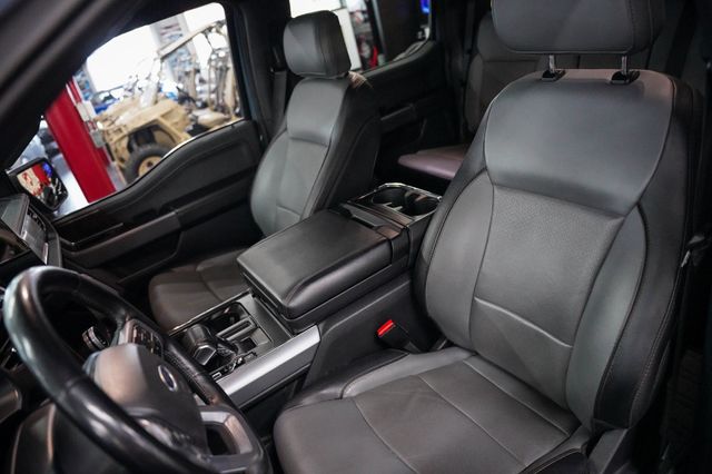 2023 Ford F-150 Lightning LARIAT 4WD SuperCrew 5.5' Box - 23052690 - 2