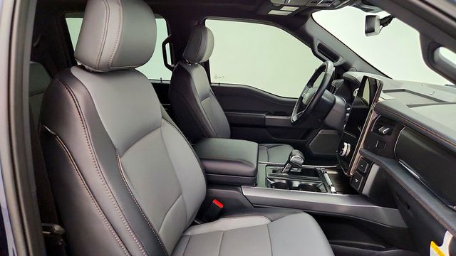 2023 Ford F-150 Lightning LARIAT 4WD SuperCrew 5.5' Box w/ BlueCruise, Tow Tech & Moonroof - 23083477 - 22