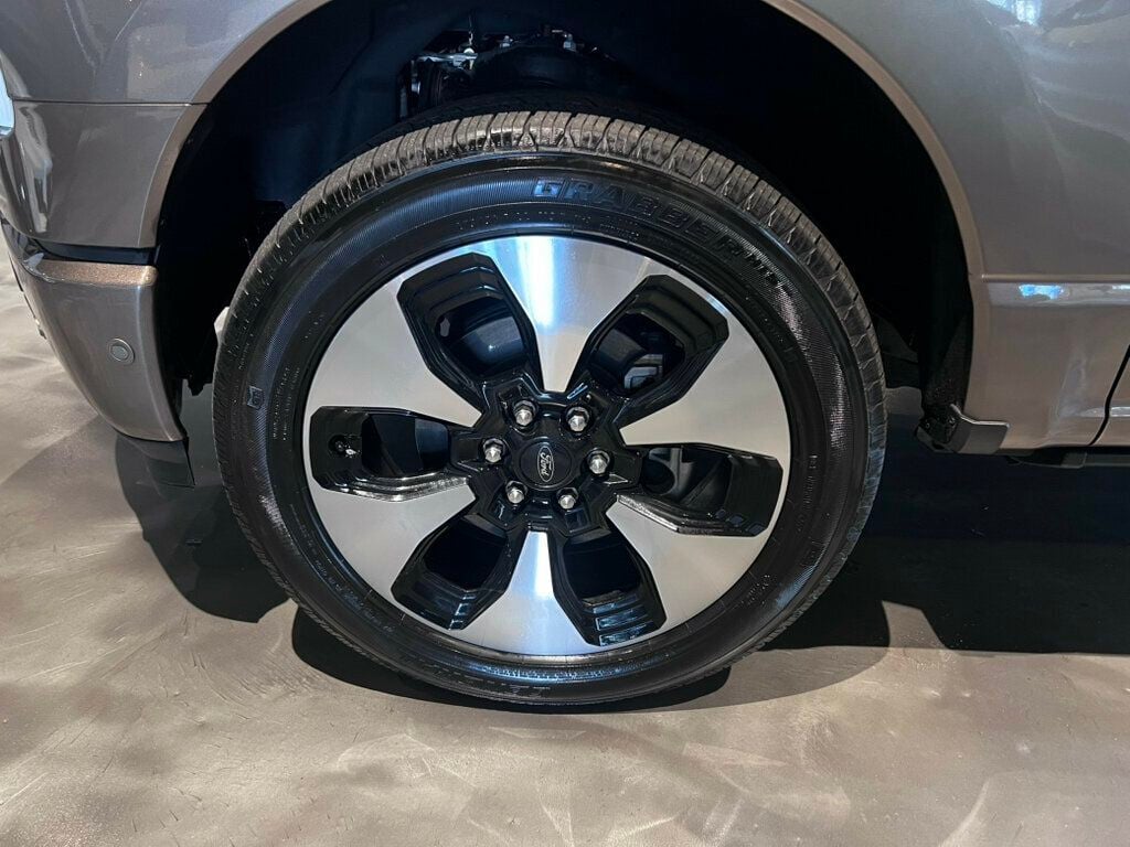 2023 Ford F-150 Lightning MSRP$99,799/ExtdRangeBattery/B&OSound/NirvanaSeats/Moonroof - 23065757 - 9
