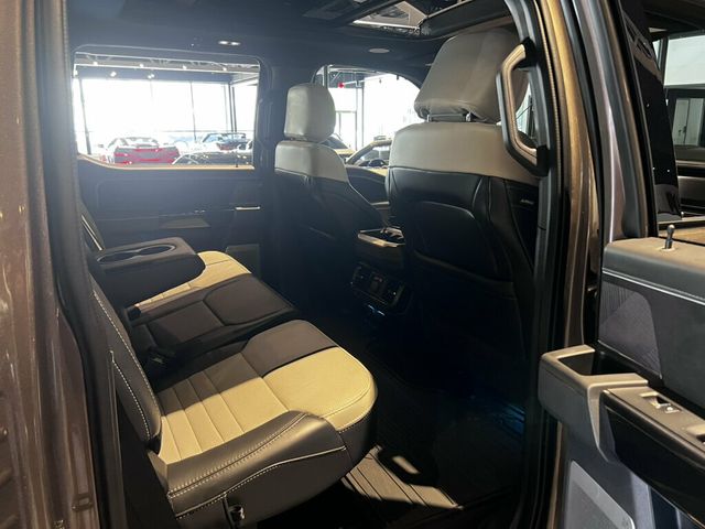 2023 Ford F-150 Lightning MSRP$99,799/ExtdRangeBattery/B&OSound/NirvanaSeats/Moonroof - 23065757 - 25