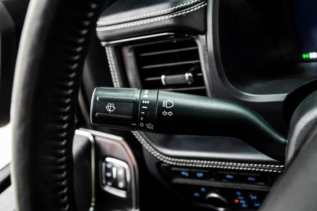 2023 Ford F-150 Lightning Platinum photo 37