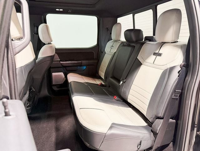 2023 Ford F-150 Lightning Platinum 4WD SuperCrew 5.5' Box - 22920165 - 39