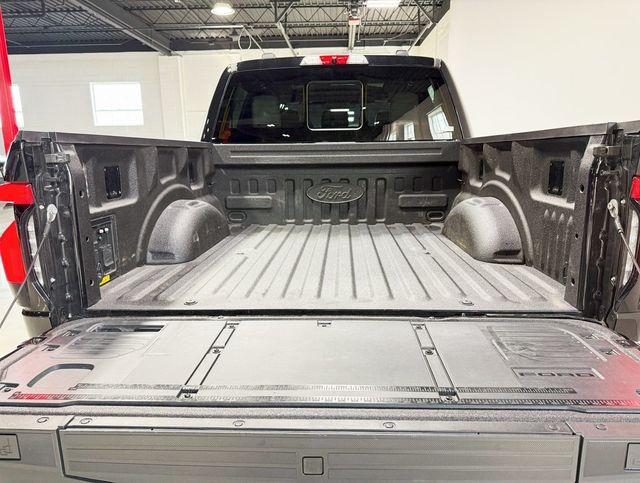 2023 Ford F-150 Lightning Platinum 4WD SuperCrew 5.5' Box - 22920165 - 49