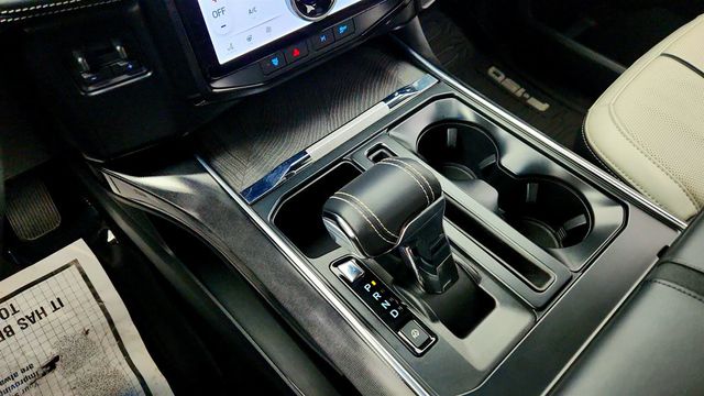 2023 Ford F-150 Lightning Platinum 4WD SuperCrew 5.5' Box - 23003341 - 16