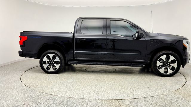 2023 Ford F-150 Lightning Platinum 4WD SuperCrew 5.5' Box - 23003341 - 3
