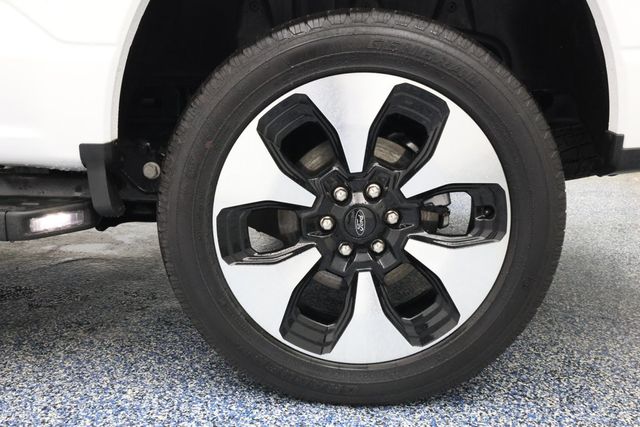 2023 Ford F-150 Lightning Platinum 4WD SuperCrew 5.5' Box with Spray-In Bedliner - 22938103 - 5
