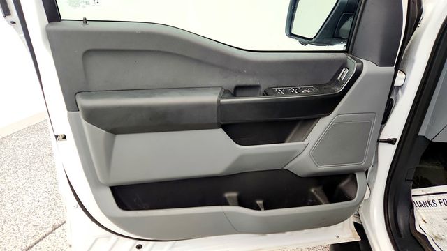 2023 Ford F-150 Lightning Pro 4WD SuperCrew 5.5' Box with Tow Technology Package - 22986835 - 9