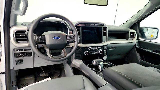 2023 Ford F-150 Lightning Pro 4WD SuperCrew 5.5' Box with Tow Technology Package - 22986835 - 11