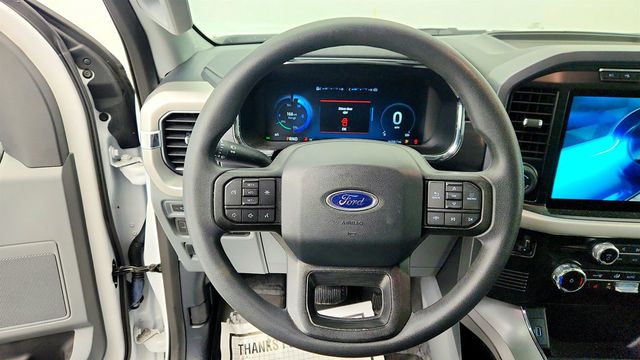 2023 Ford F-150 Lightning Pro 4WD SuperCrew 5.5' Box with Tow Technology Package - 22986835 - 12