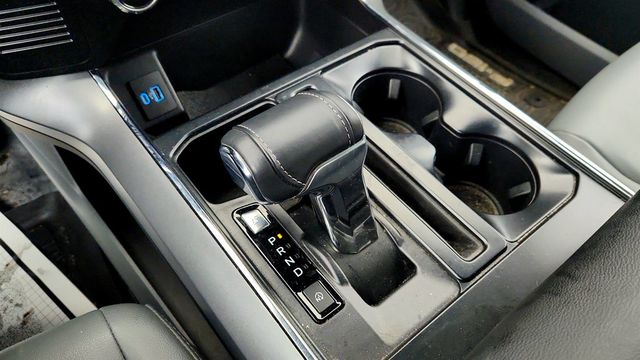 2023 Ford F-150 Lightning Pro 4WD SuperCrew 5.5' Box with Tow Technology Package - 22986835 - 15