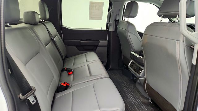 2023 Ford F-150 Lightning Pro 4WD SuperCrew 5.5' Box with Tow Technology Package - 22986835 - 22