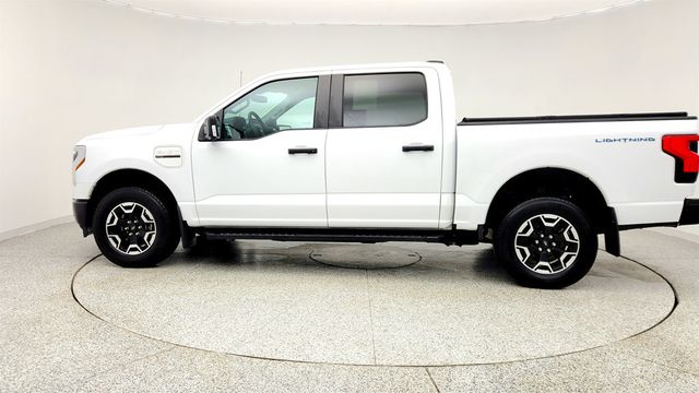 2023 Ford F-150 Lightning Pro 4WD SuperCrew 5.5' Box with Tow Technology Package - 22986835 - 7