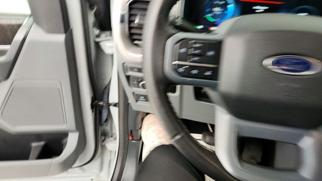 2023 Ford F-150 Lightning XLT 4WD SuperCrew 5.5' Box - 22944176 - 12