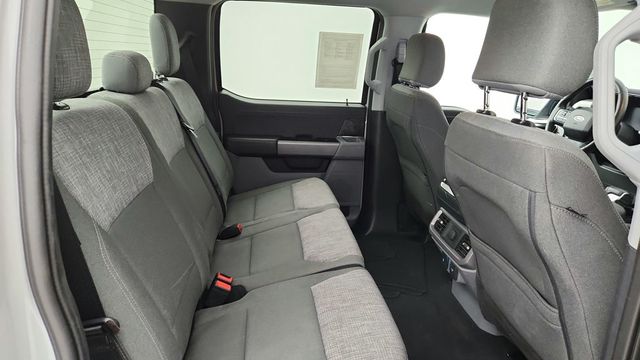 2023 Ford F-150 Lightning XLT 4WD SuperCrew 5.5' Box - 22944176 - 21