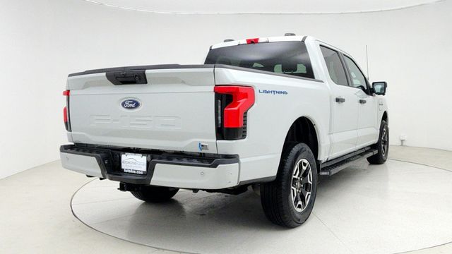 2023 Ford F-150 Lightning XLT 4WD SuperCrew 5.5' Box - 22944176 - 4