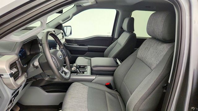 2023 Ford F-150 Lightning XLT 4WD SuperCrew 5.5' Box - 23005647 - 19