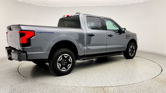 2023 Ford F-150 Lightning XLT 4WD SuperCrew 5.5' Box - 23005647 - 4