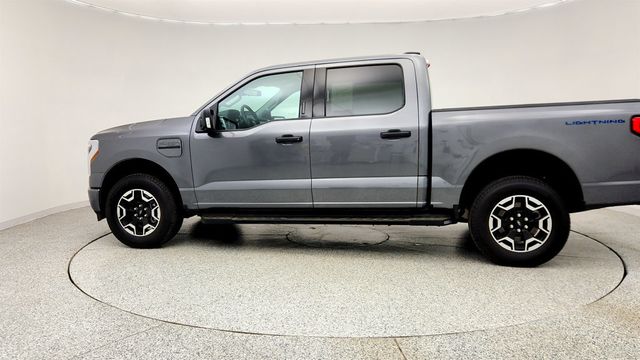 2023 Ford F-150 Lightning XLT 4WD SuperCrew 5.5' Box - 23005647 - 7