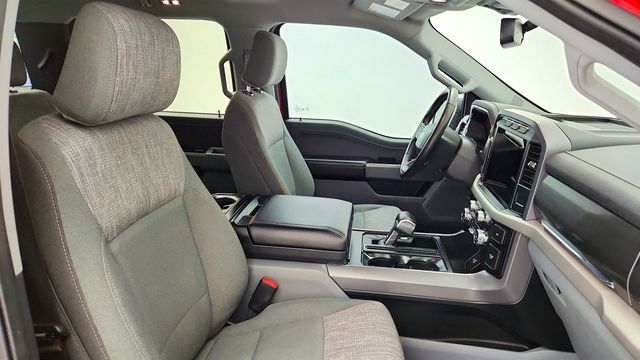 2023 Ford F-150 Lightning XLT 4WD SuperCrew 5.5' Box - 23026271 - 22