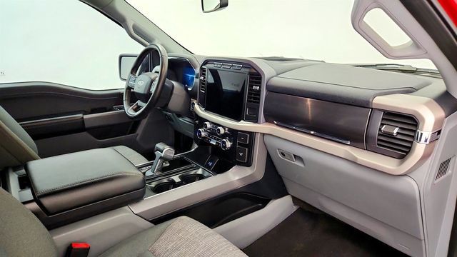 2023 Ford F-150 Lightning XLT 4WD SuperCrew 5.5' Box - 23026271 - 23