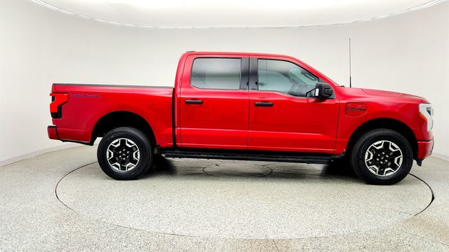 2023 Ford F-150 Lightning XLT 4WD SuperCrew 5.5' Box - 23026271 - 3