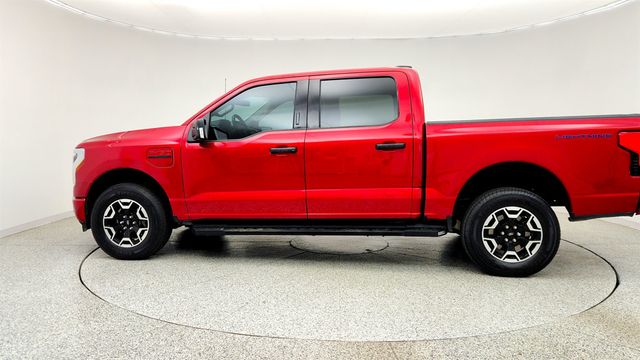 2023 Ford F-150 Lightning XLT 4WD SuperCrew 5.5' Box - 23026271 - 7