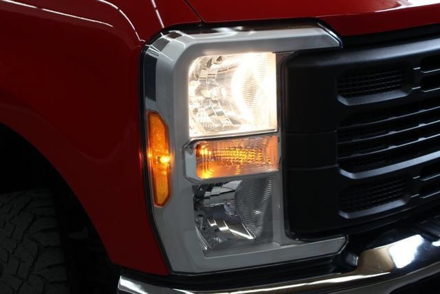 2023 Ford F-250 XL - 23077200 - 3