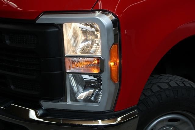 2023 Ford F-250 XL - 23077200 - 4