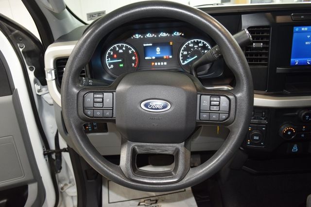 2023 Ford F-350SD XL - 22855974 - 33
