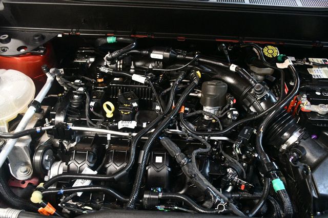 2023 Ford Maverick LARIAT AWD SuperCrew - 22989594 - 76