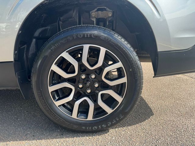 2023 Ford Maverick LARIAT FWD SuperCrew - 23028929 - 7