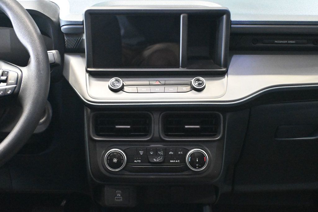 Ford Maverick photo 14