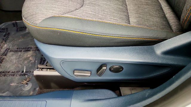 2023 Ford Maverick XLT Advanced AWD SuperCrew - 22973006 - 10