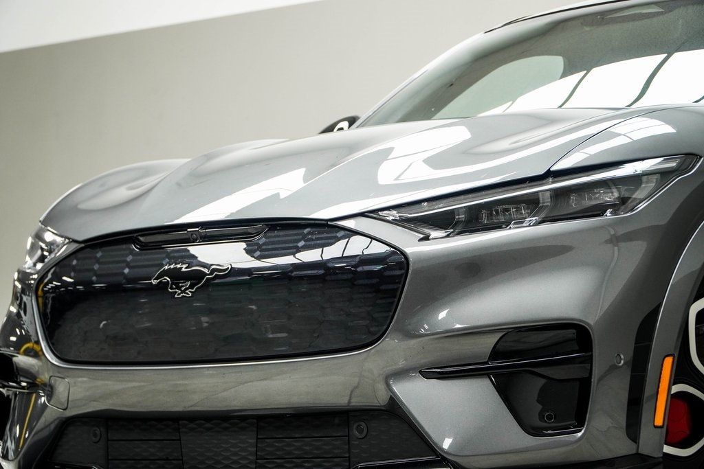 2023 Ford Mustang Mach-E GT photo 2