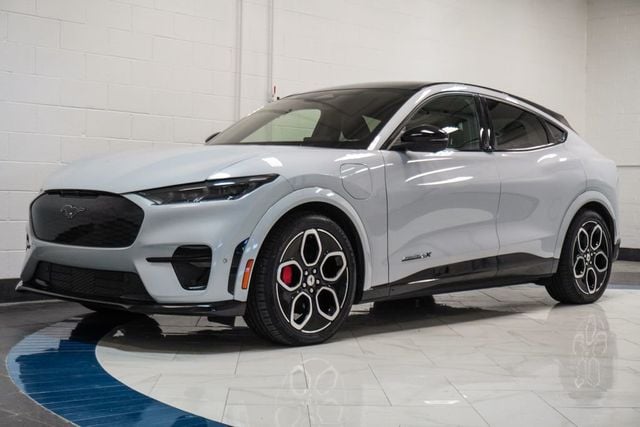 2023 Ford Mustang Mach-E GT AWD - 23069490 - 3