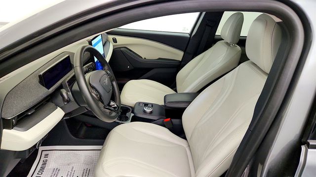 2023 Ford Mustang Mach-E Premium - 22282657 - 12