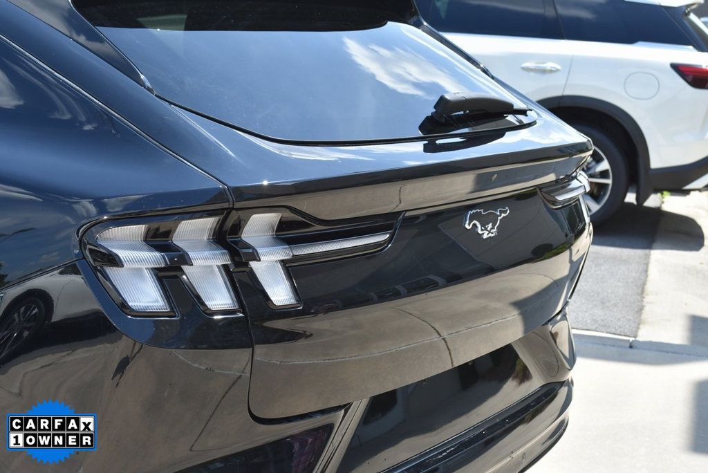 2023 Ford Mustang Mach-E Premium photo 15