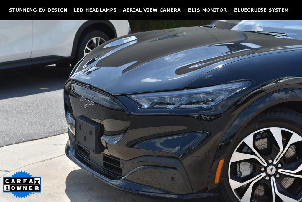2023 Ford Mustang Mach-E Premium photo 2