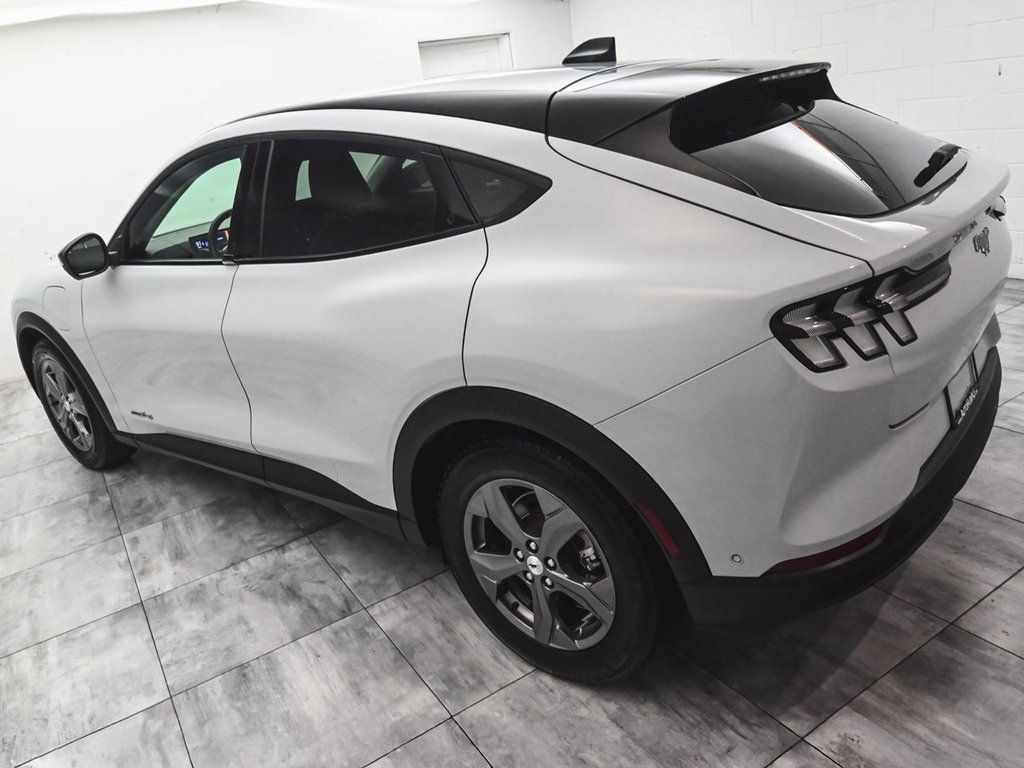 2023 Ford Mustang Mach-E Select photo 4