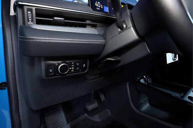 2023 FORD MUSTANG MACH-E Select AWD - 23002538 - 32