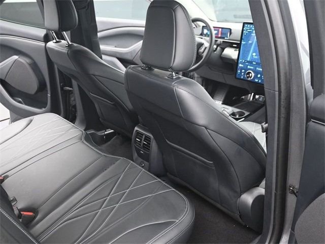2023 Ford Mustang Mach-E Select photo 25