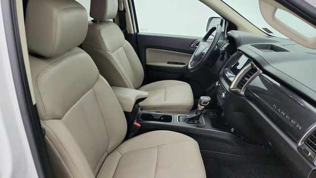 2023 Ford Ranger LARIAT 4WD SuperCrew 5' Box with Trailer Tow Package - 22956494 - 23