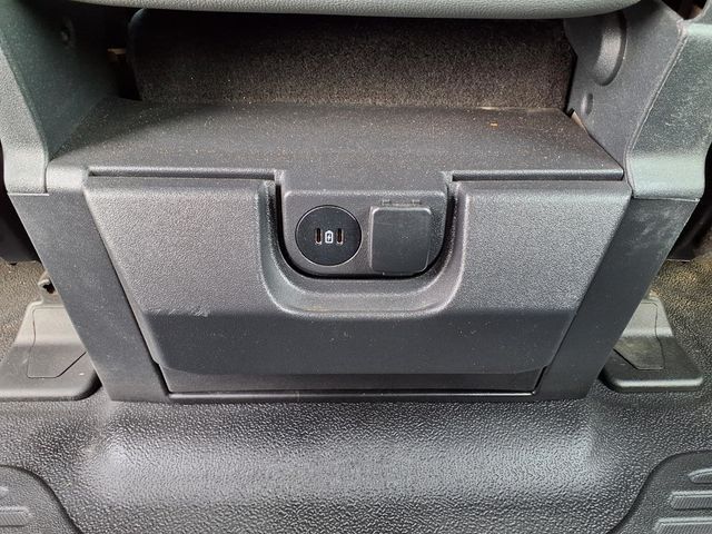 2023 Ford Super Duty F-250 SRW Crew Cab Utility Truck - 23037939 - 14