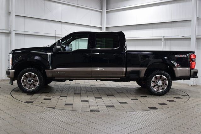2023 Ford F-250 King Ranch photo 4