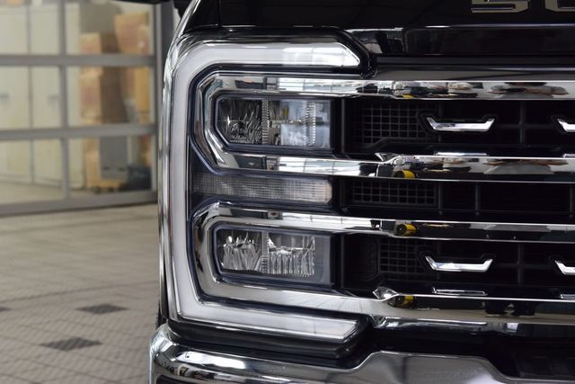 2023 Ford Super Duty F-250 SRW Lariat - 23051898 - 11